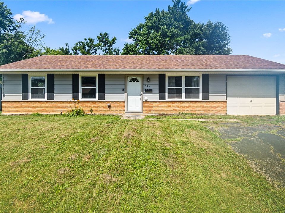 1st image of 939 Firwood Dr