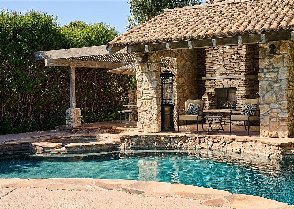 1st image of 4585 Heather Glen Ct