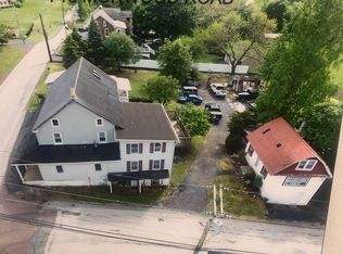 715 Morwood Rd APT B, Telford, PA 18969