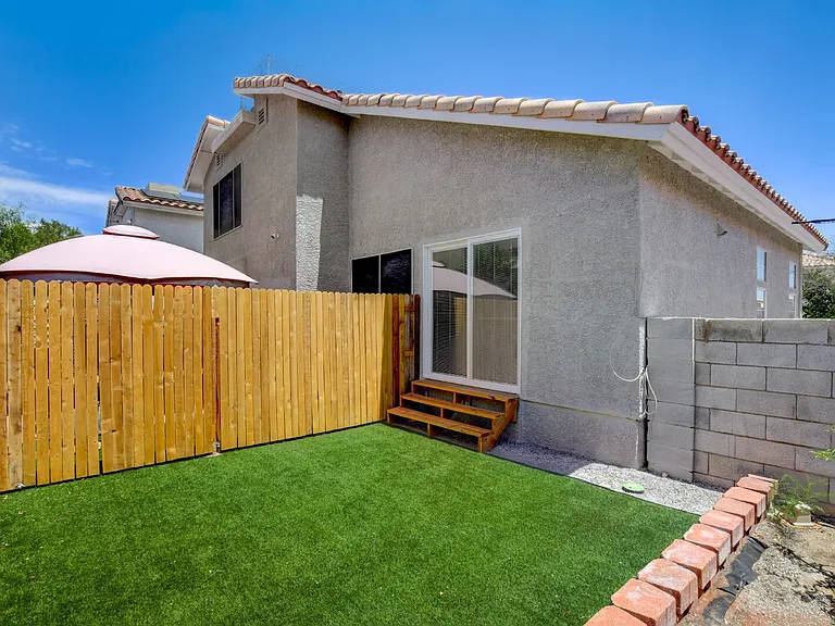 3557 Sedwick Dr — Photo 50