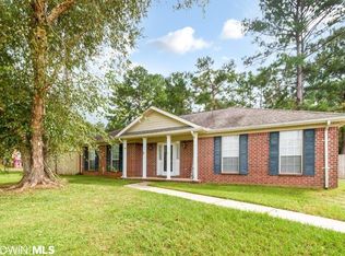 2040 Whip Poor Will Ct S, Semmes, AL 36575