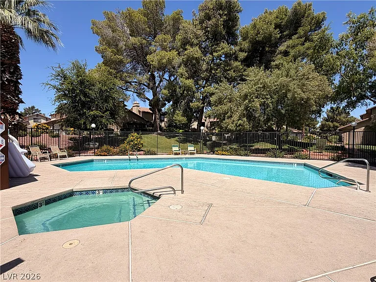 3267 Dawnflower St #C — Photo 32