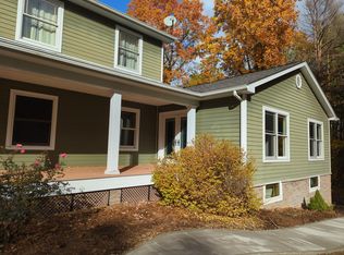 14 North Dr #A, Red Hook, NY 12571