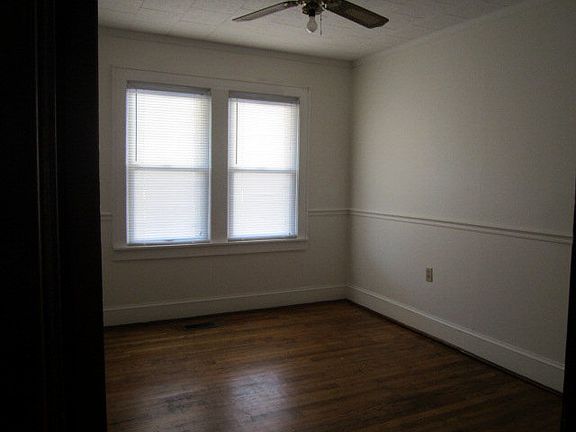 5th image of 114 1st Ave