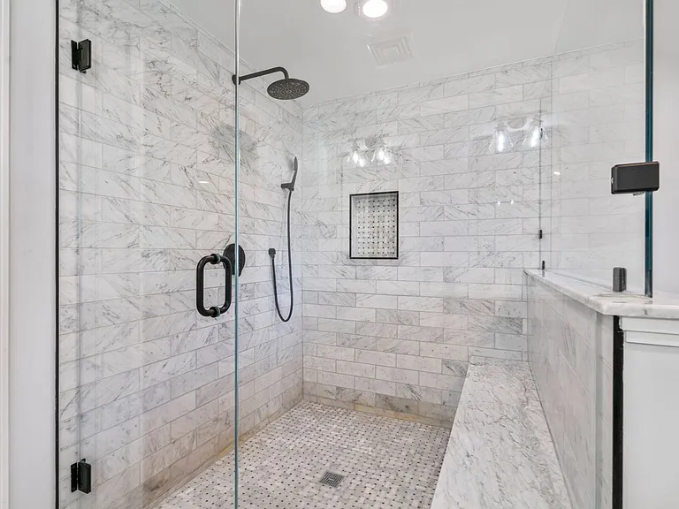 53 W Plain St #B — Photo 12