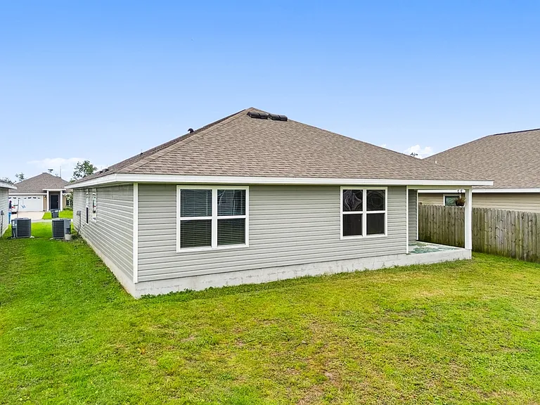 7292 Ellie B Dr — Photo 33