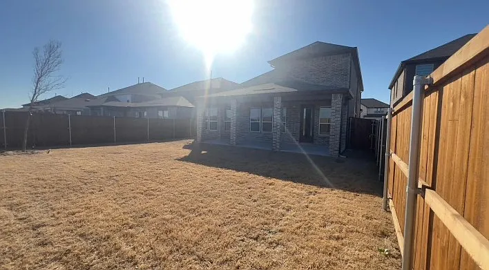 3728 Highland Bayou Dr — Photo 30