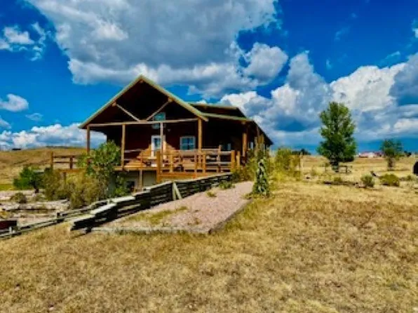 28013 Cascade Rd, Hot Springs, SD 57747
