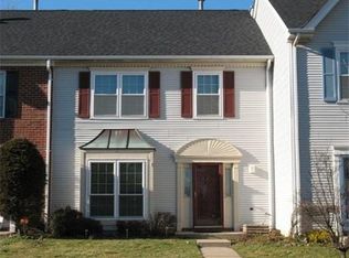 71 Clay St, North Brunswick, NJ 08902