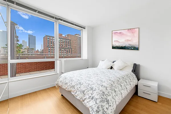 Rented by Compass | media 17