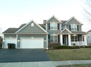3430 Farmers Delight Dr, Lewis Center, OH 43035