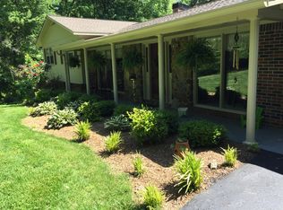 819 Cedar Dr, Camden, TN 38320