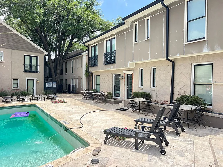 7734 Meadow Rd #221 — Photo 30
