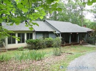 8578 Charlemont Rd, Goode, VA 24556