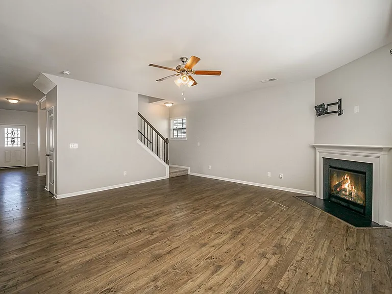 176 Cherry Birch St — Photo 9