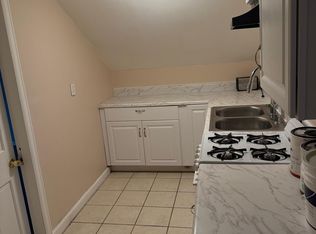 111 Cherry St APT 3, Fall River, MA 02720