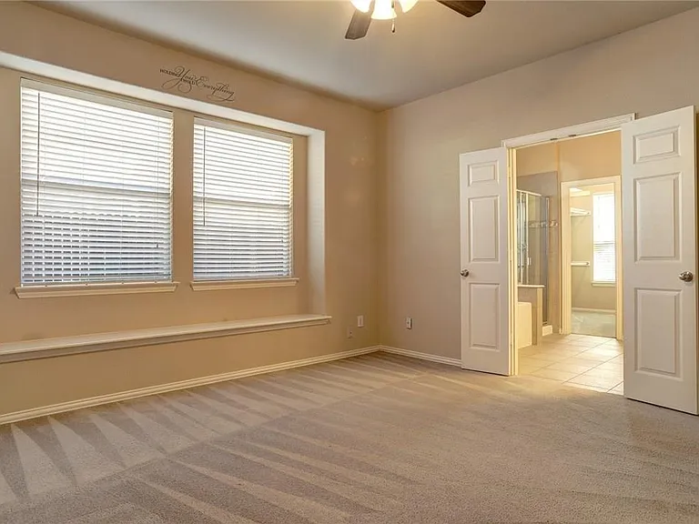 13393 Mondovi Dr — Photo 7