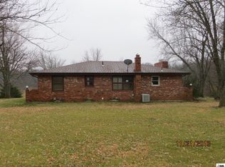 5325 SE 105th St, Berryton, KS 66409