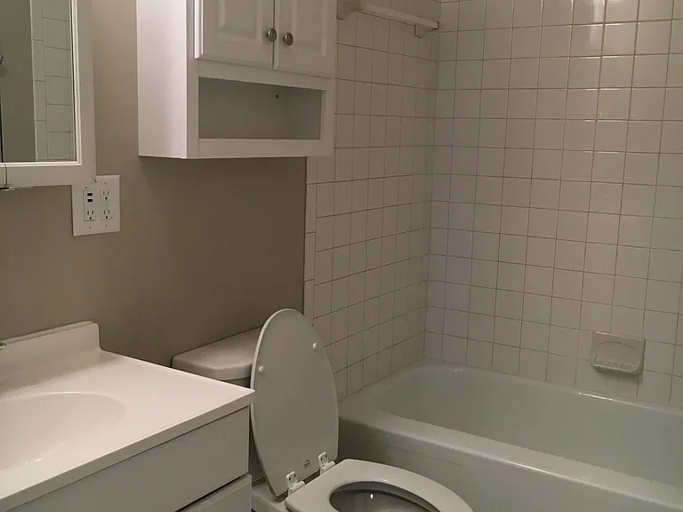 5030 Kyle Ln NW — Photo 10