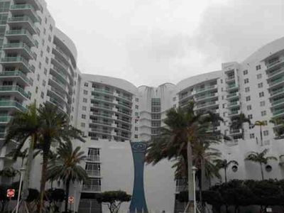 7900 Harbor Island Dr APT 1415, North Bay Village, FL, 33141