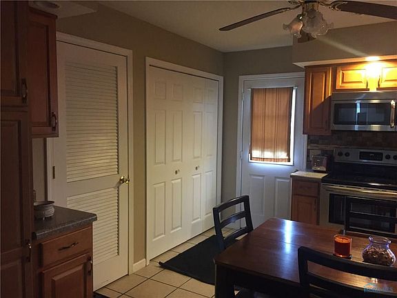 5th image of 2145 Royal Palm Ave