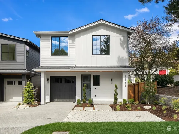 11628 NE 75th Place #3, Kirkland, WA 98033