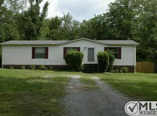 11495 Moss Branch Rd, Bon Aqua, TN 37025