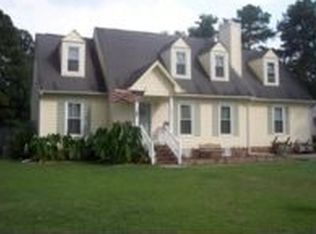 302 Goldleaf Dr, Goldsboro, NC 27534