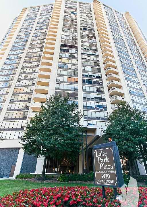 1st image of 3930 N Pine Grove Ave APT 312A