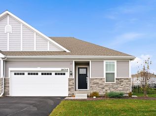 16014 S Crossing Dr, Plainfield, IL 60586