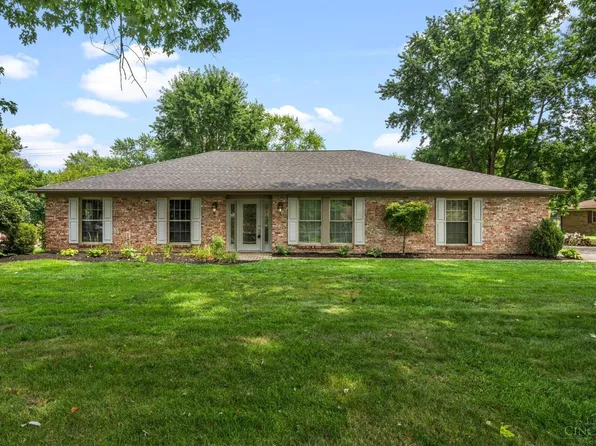 9732 Stagecoach Dr S, Dayton, OH 45458