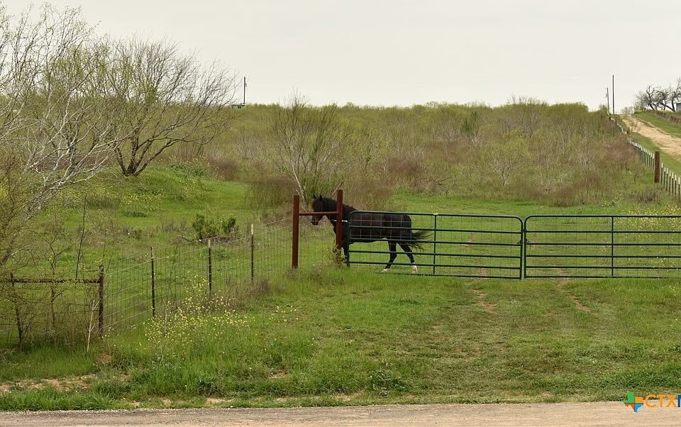 1st image of Anderson Ln
