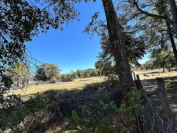 3rd image of 750 N Wekiwa Springs Rd #118
