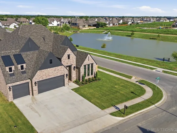 14285 S Delaware Pl, Bixby, OK 74008
