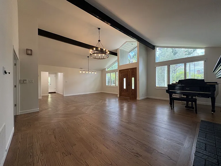 2350 Alameda De Las Pulgas — Photo 5