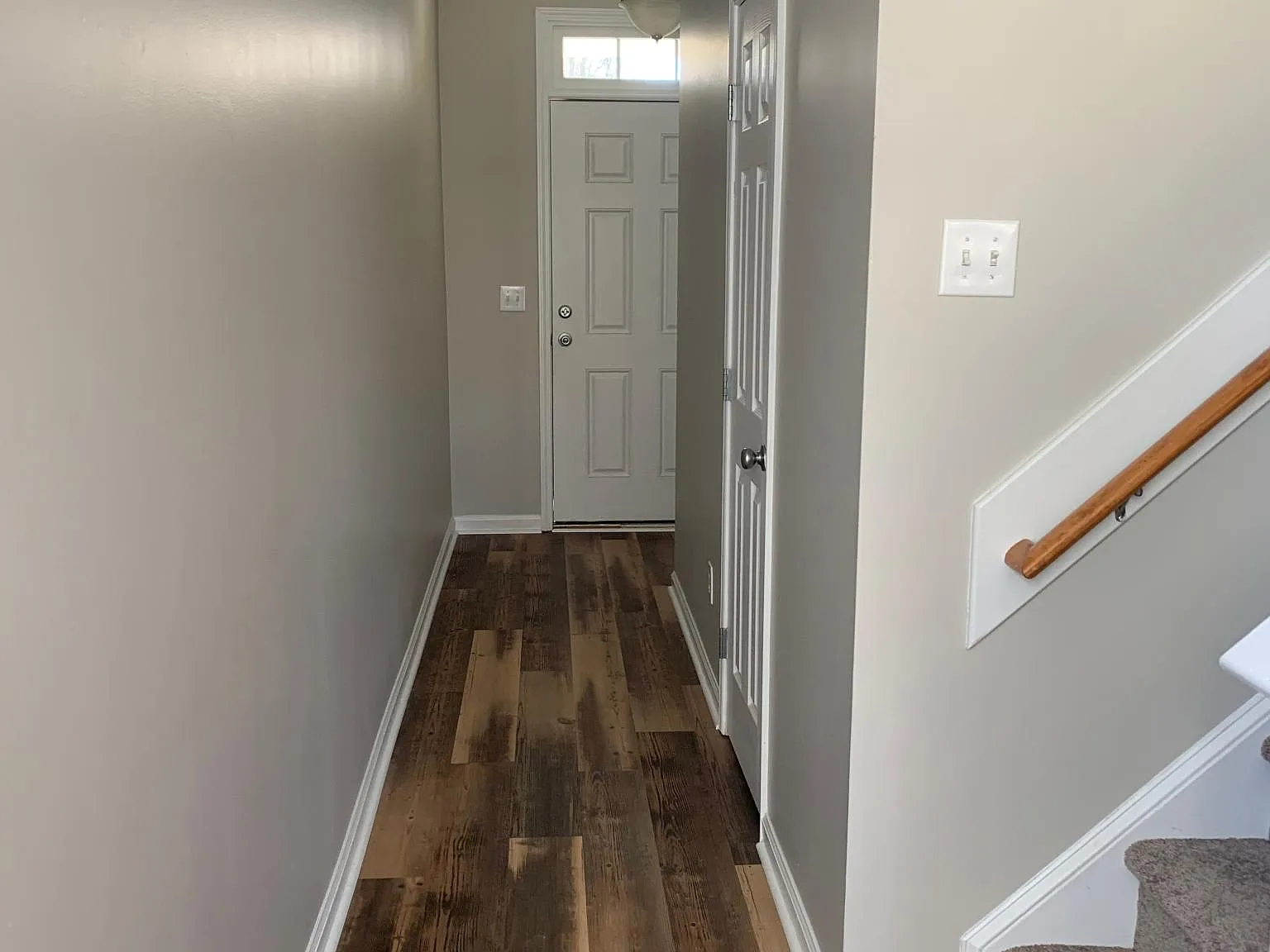 3 bed, 2.5 bath, 1559 sqft, $1,850 — Photo 2