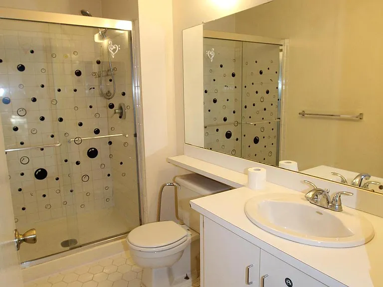 8 Joyner Ct — Photo 21