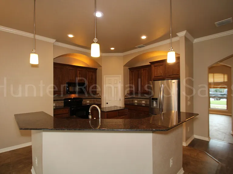 3114 Matador Dr — Photo 10