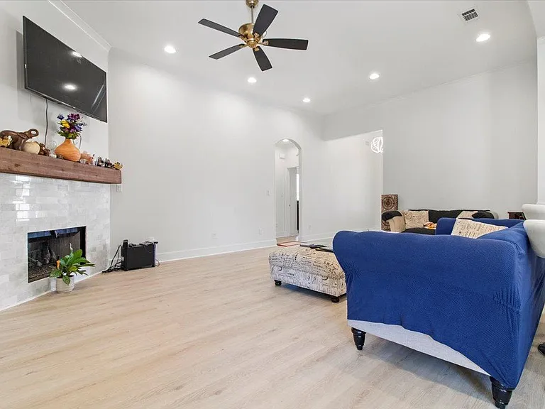 45 Saffron Cir — Photo 11
