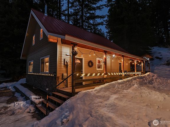 2nd image of 2252 Riffle Drive