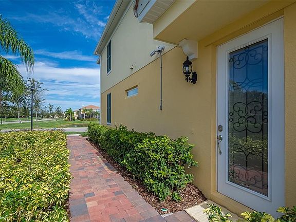 4th image of 12012 Talitha Ln