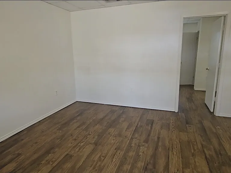 1306 Bonham St #4 — Photo 6
