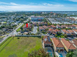 4943 Grand Oak Cir, Saint Petersburg, FL 33708