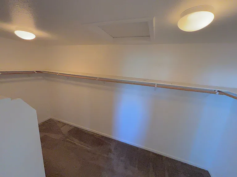 6001 Jefjen Way — Photo 20