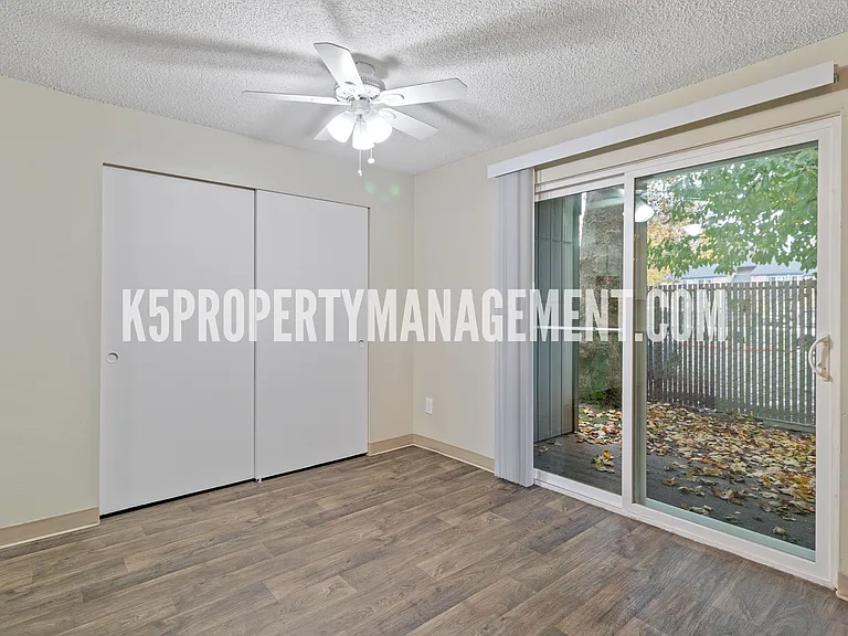 19765 SW 65th Ave — Photo 7
