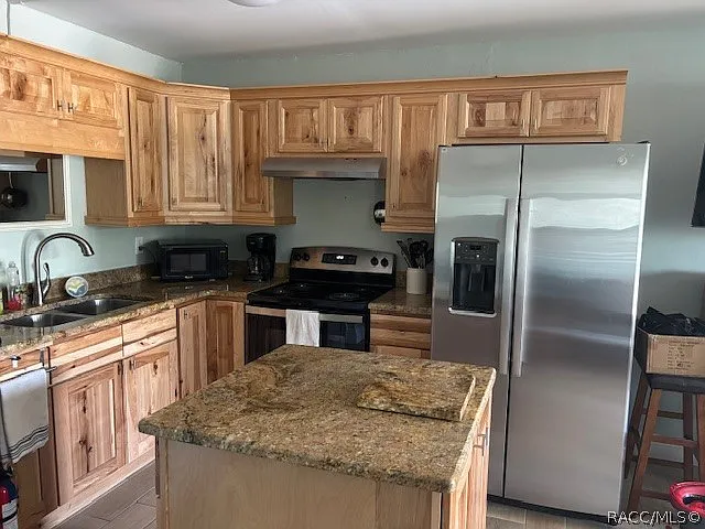 41 Beach Ln #3 — Photo 7