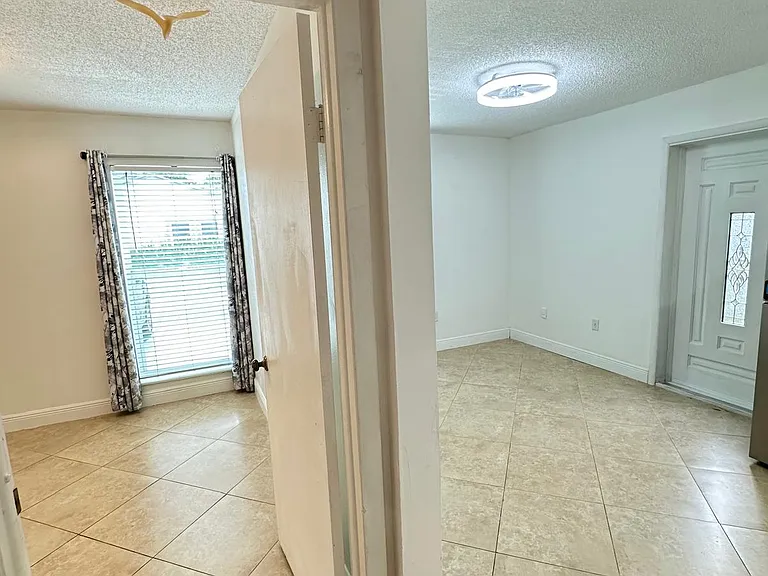 3310 SW 115th Ct — Photo 14