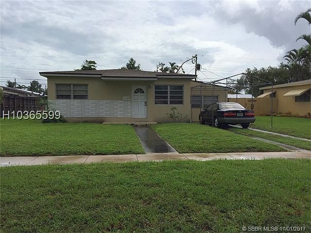 1st image of 6630 NW 40th St