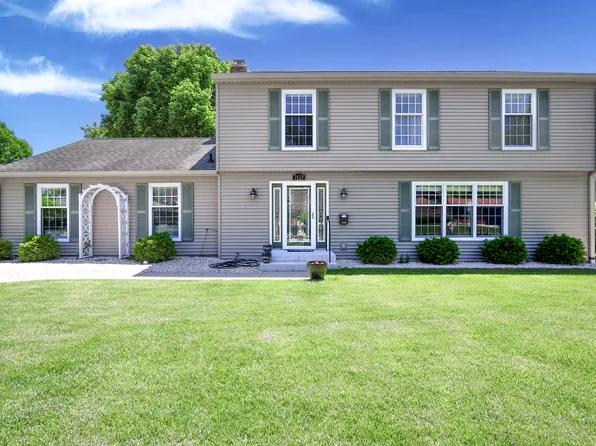 3829 Waycross Dr, Columbus, IN 47203