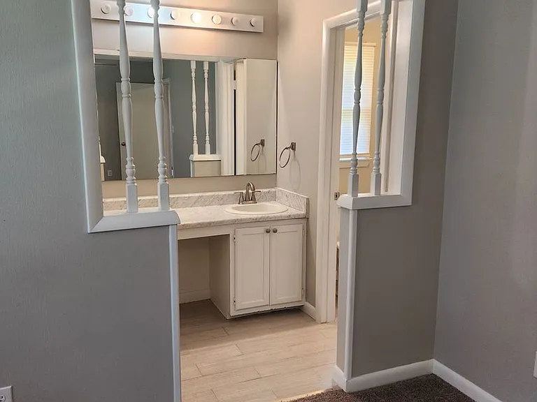 6701 Vaughn Rd — Photo 12